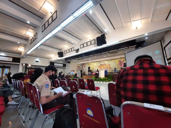 Comminfest 2023: Digital Literacy to Improve Communication Skill