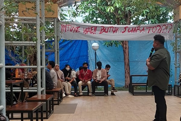 Katanya Pesta Demokrasi, Kok Peminatnya Sepi?