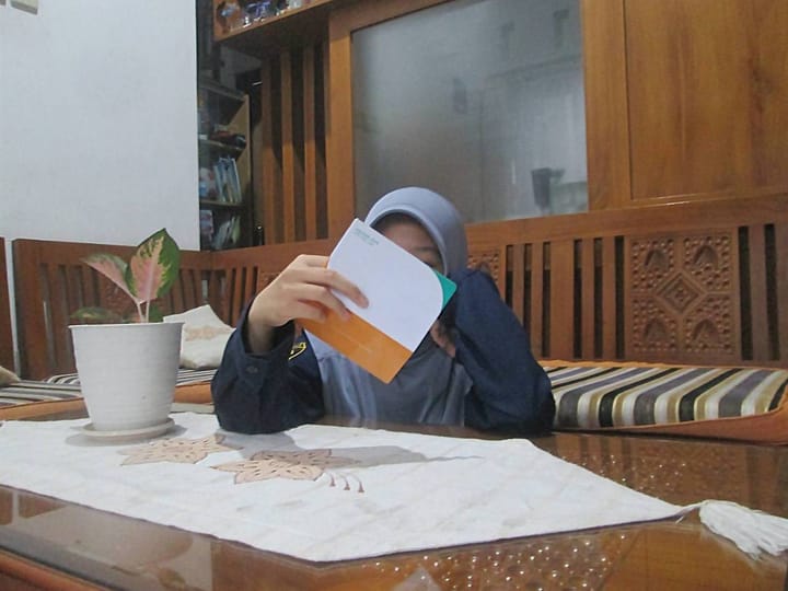 Ketertinggalan Perkembangan Perbankan Syariah Indonesia Akibat Dilema Keputusan Konsumen